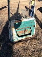 1960 INTERNATIONAL B100 Pickup Door