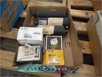 Box of Parts 2 A/C Receiver Driers JA1325, 1-