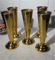 5 vases en laiton d'église