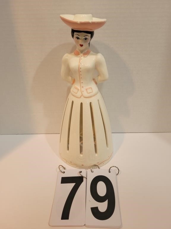 White W/ Pink Dot Border Napkin Doll