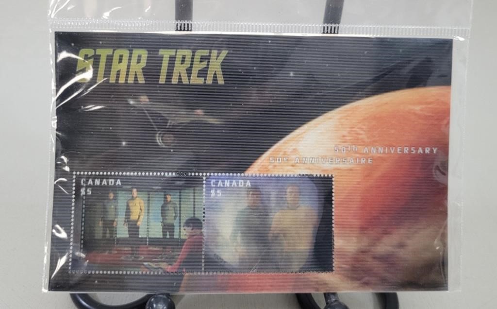 2016 Star Trek 3D Lenticular Stamp $5 Canada