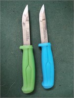 Set of 2 Billy Bay knives. Sharp