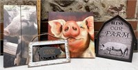Pig wall decor