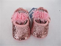 Myggpp Baby Shoes Pink with Flowers on the buckles