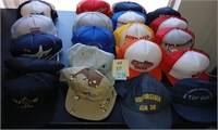 W - MIXED LOT OF HATS (I17)