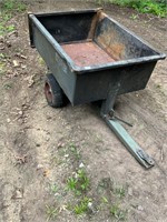 Tilting lawn cart. Needs tires