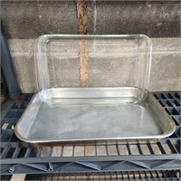 METAL & GLASS PYREX CAKE PANS