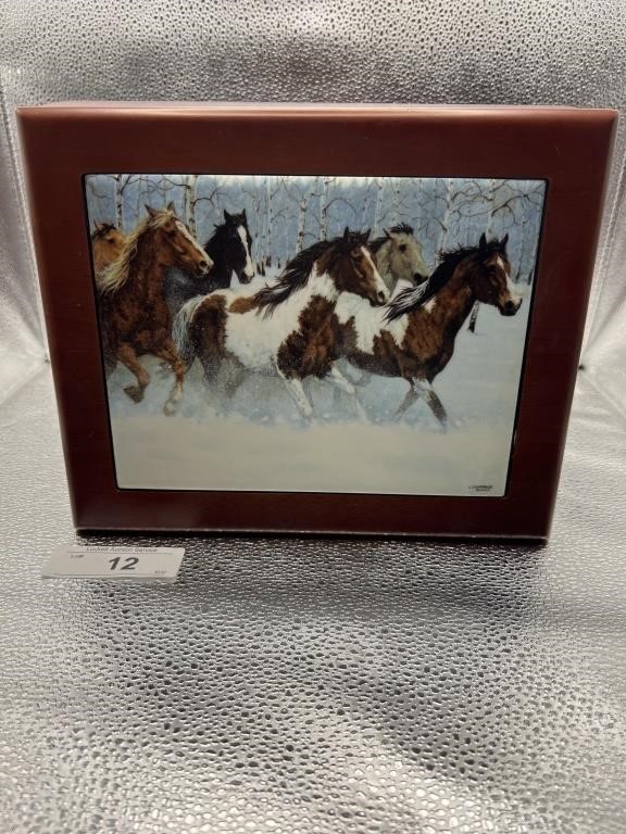 HORSE JEWELRY BOX BY C CUMMINGS 1993