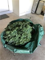 Lighted Christmas tree with storage bag