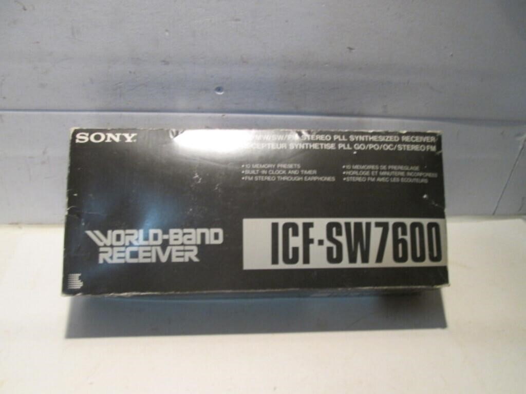 SONY STEREO FULL SYNTHESIZED RECEIVER WITH BOX