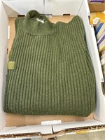 Army sweater size large