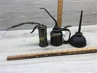 3 OLD OIL CANS