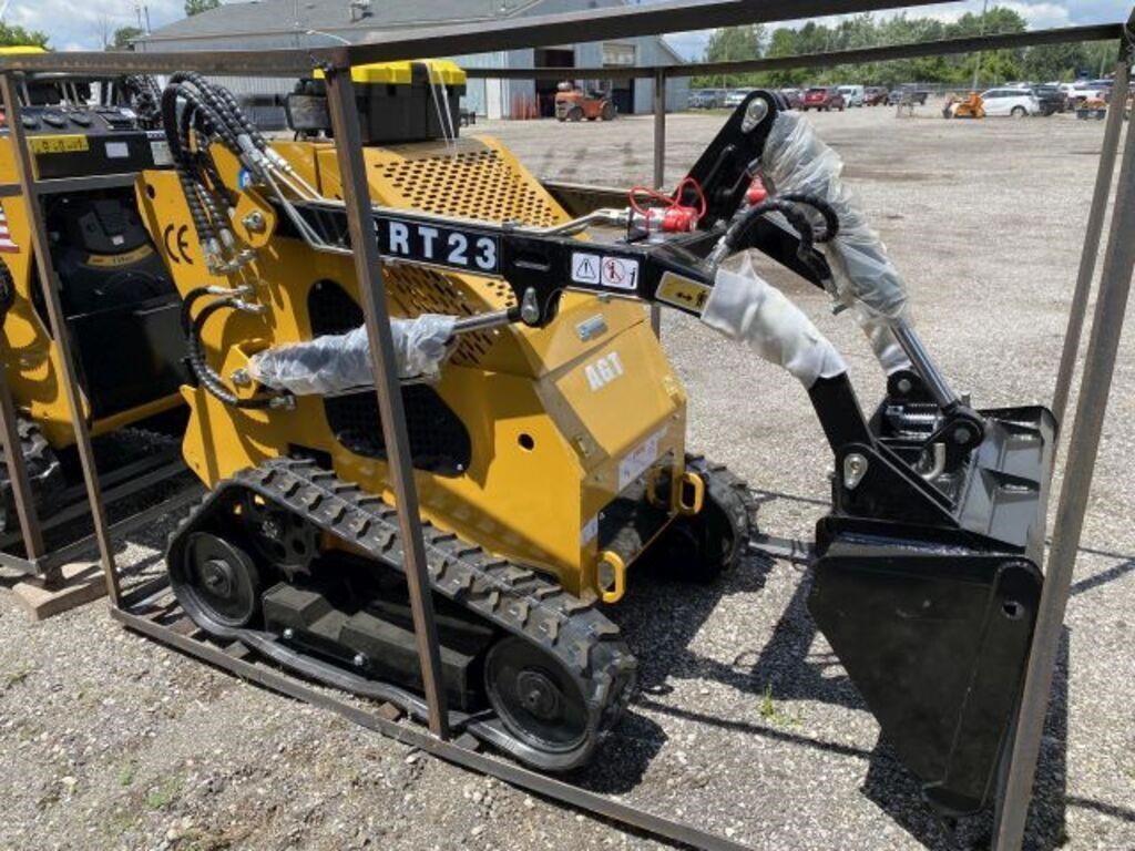 2024 AGT CRT23 MINI SKID STEER W/ BUCKET