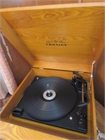 Crosley CR85 "Stack-O-Matic" Phonograph