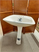 Mancesa Porcelain Pedestal 2pc. Sink