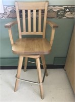 Wood Fanback Bar Stool