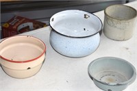 ANTIQUE POTS & CROCK !-M-1 GRANITE WARE