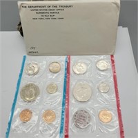 1972 US SILVER MINT SET P & D