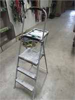 Cosco Step Ladder