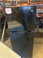 GE Black Cross Top Refrigerator