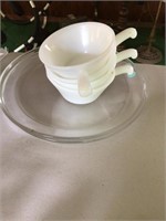4 white bowls & clear plate