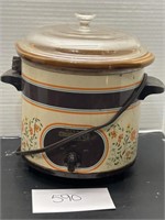 Vintage rival crock pot