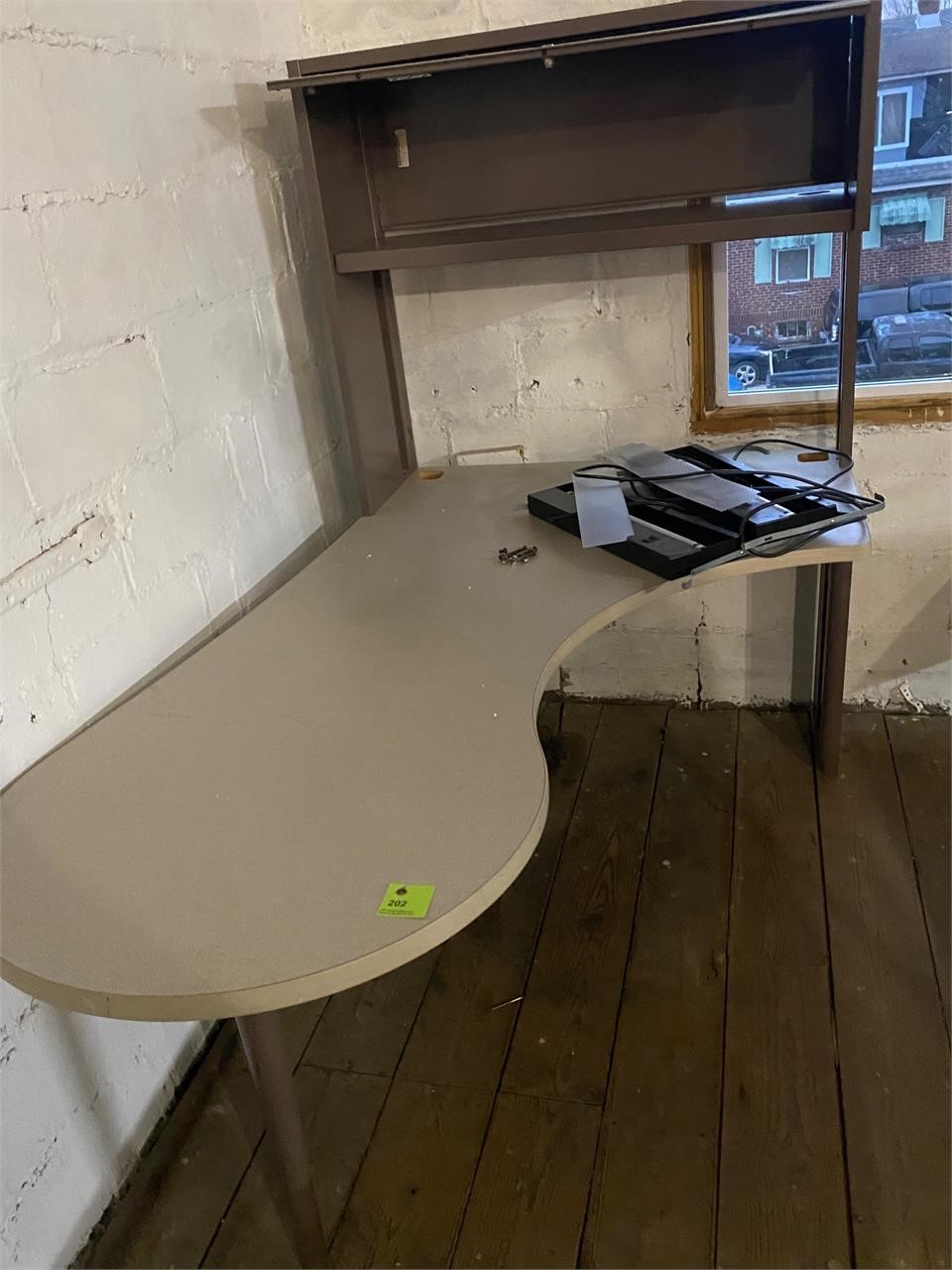 NICE Desk work station set taupe color
