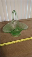 TIARA CHANTILLY GREEN GLASS BASKET