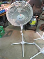 17 in diameter standing fan, 3 speed