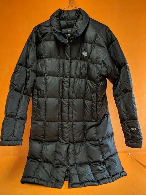 Ladies North Face Goose Down(lined) long winter