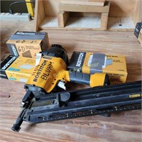 Bostitch Air  Power Framing Nailer F28WW w/nails