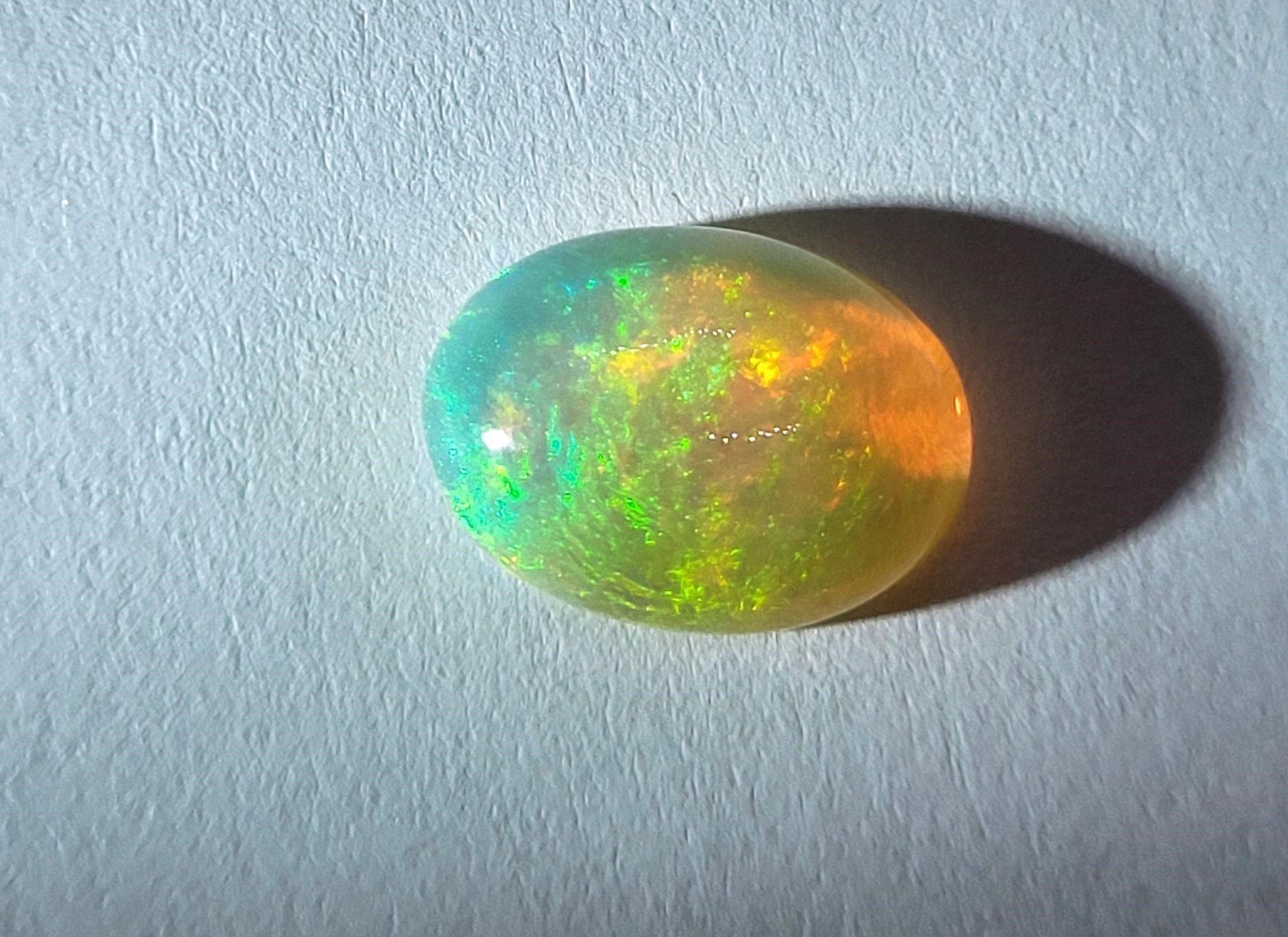 2.30 Ct  Austrailian Opal Solid