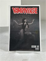 VAMPIVERSE #1 - 1:30 INCENTIVE COSPLAY B&W