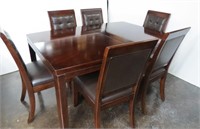 Mahogany Dining Table & 6 Padded Chairs