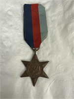 AUSTRALIAN 1939 to 1945 STAR MEDAL. Issued to