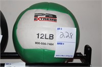 PB EXTREME 12LBS Medicine Ball