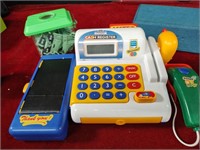 Play Cash Register w/ play money - works!