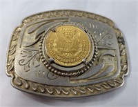 Coin holding belt buckle