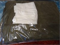 three army blankets and 1 bath blanket in bag