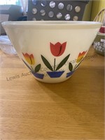 Vintage Fireking flowered bowl and a 2qt fire