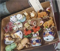 10pr salt and pepper shakers pigs cats japan more