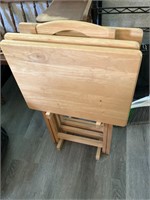 4 table trays with stand 19.5x15x 25