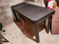 Black work table