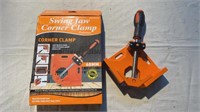 Swing jaw, corner clamp