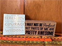 Set of 2 wooden signs
