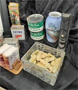 Misc Lot vintage food containers and more