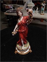 Capodimonte  Girl with flowers