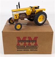 1/16 Cottonwood Minneapolis Moline M670 LP Tractor