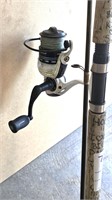 Okuma 8foot 6 length  8-17 lbs fishing pole