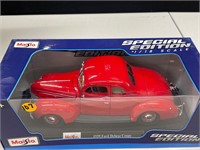 1:18 '39 FORD DELUXE COUPE DIECAST